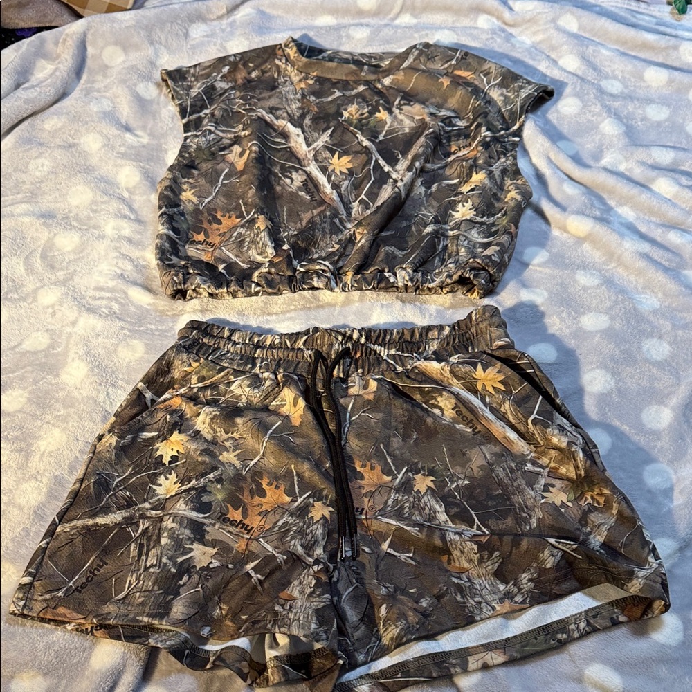 Camouflage Women's Shorts Set